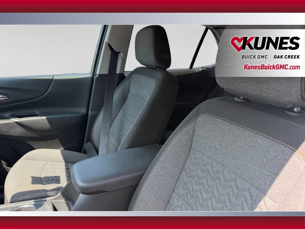 Used 2024 Chevrolet Equinox LT AWD/4WD image 23