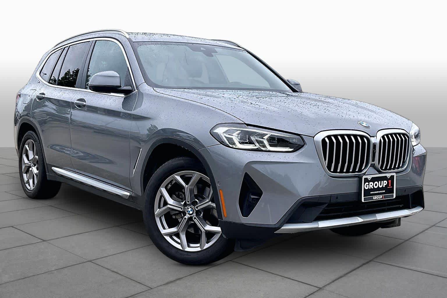 Used 2024 BMW X3 xDrive30i w/ Premium Package w/ZPA AWD/4WD image 3