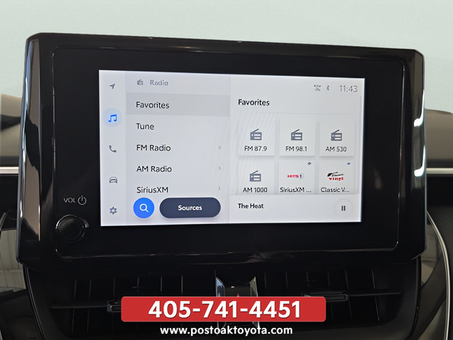 Used 2024 Toyota Corolla LE FWD image 17