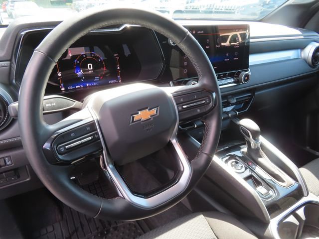 Used 2023 Chevrolet Colorado LT w/ LT Convenience Package II AWD/4WD image 16