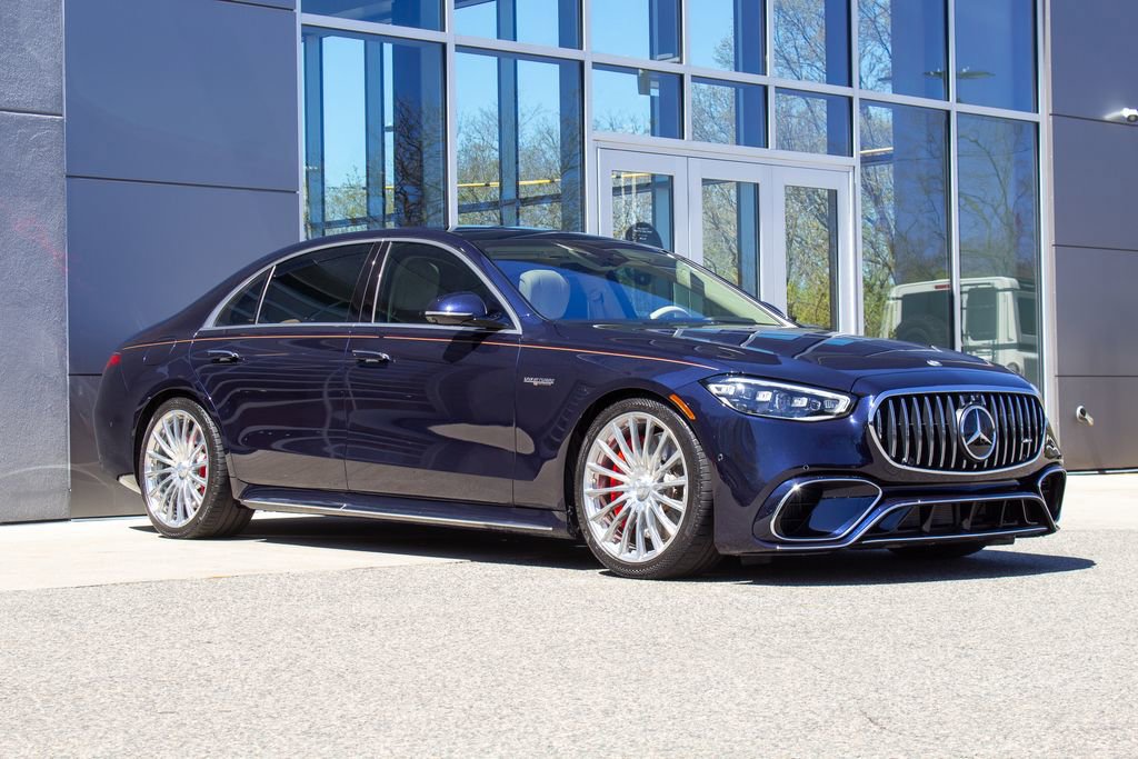 Used 2024 Mercedes-Benz S 63 AMG S image 3