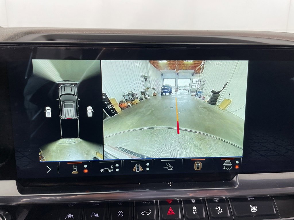 Used 2024 GMC Sierra 1500 SLT w/ SLT Convenience Package image 23