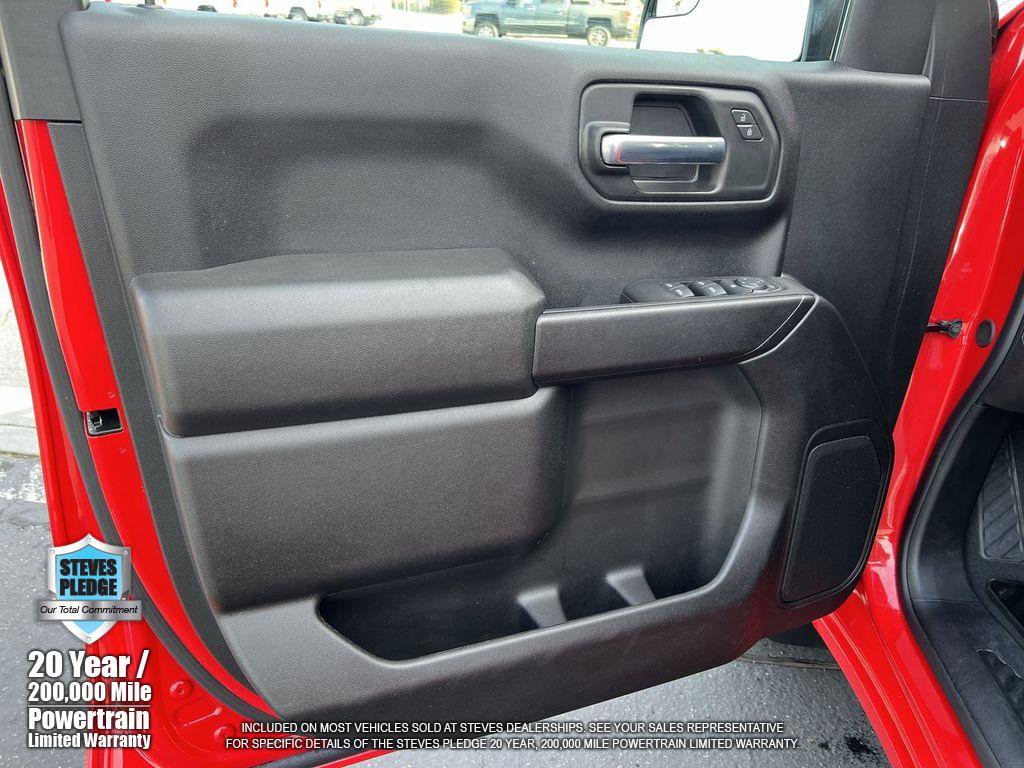 Used 2025 Chevrolet Silverado 1500 Custom w/ LPO, Dark Essentials Package image 24