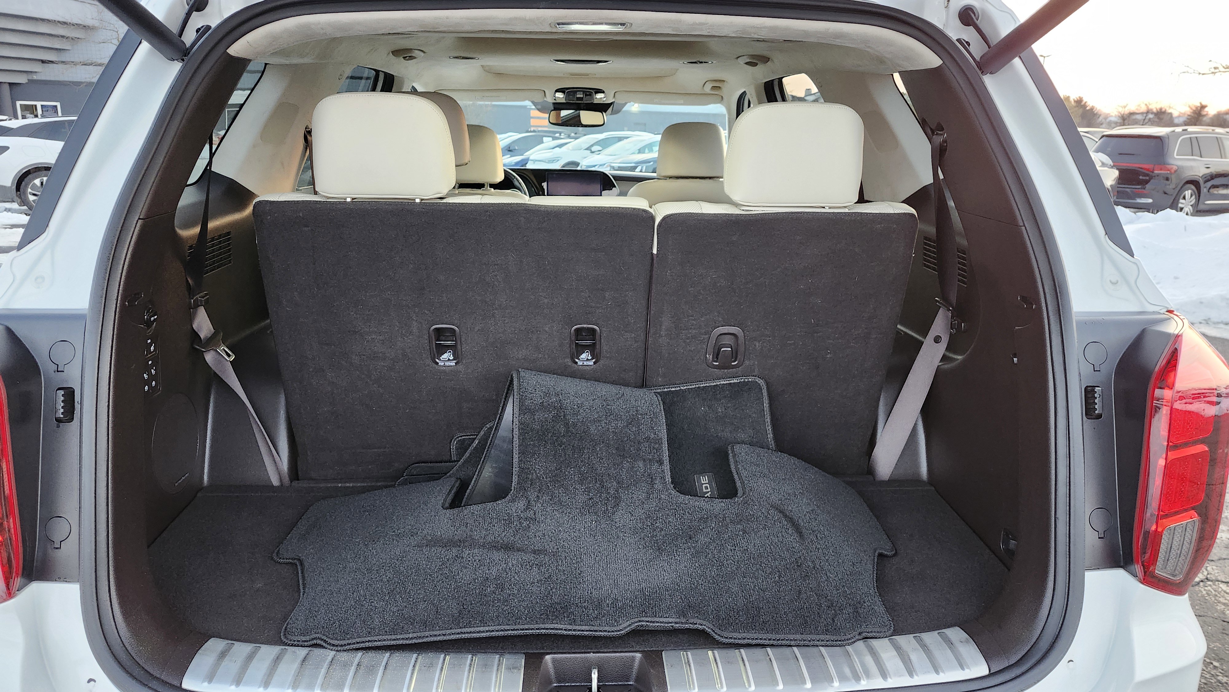 Used 2020 Hyundai Palisade Limited image 23