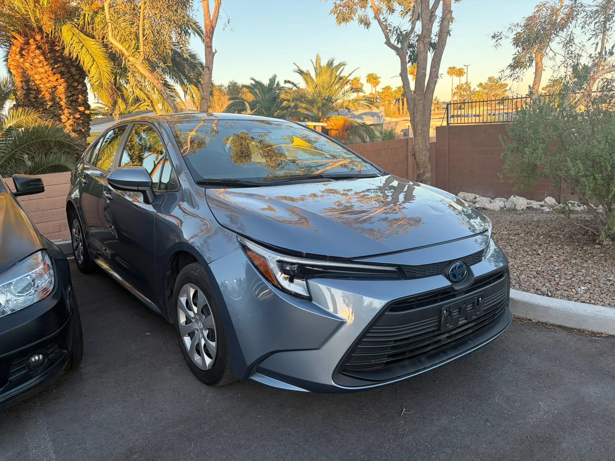 Used 2024 Toyota Corolla XLE FWD image 3