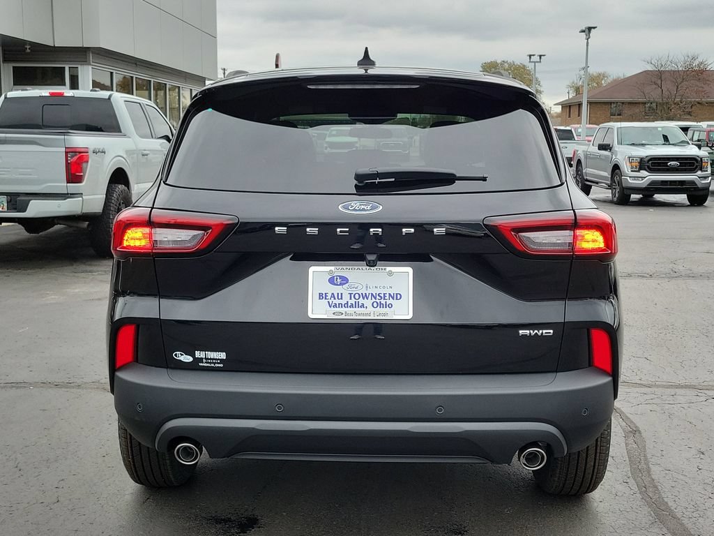 New 2026 Ford Escape ST-Line w/ Tech Pack #1 AWD/4WD image 5