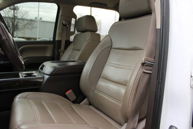 Used 2016 GMC Sierra 2500 Denali w/ Duramax Plus Package image 11