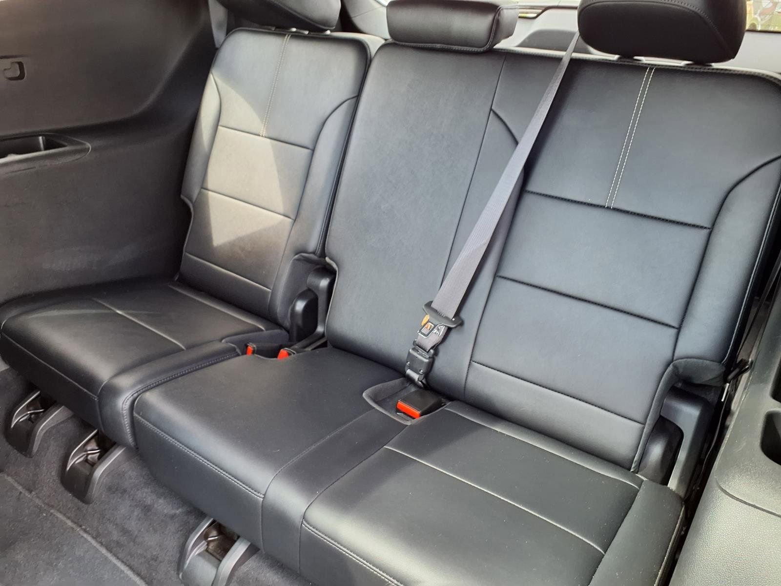 Used 2025 GMC Acadia Elevation w/ Elevation Premium Package image 19