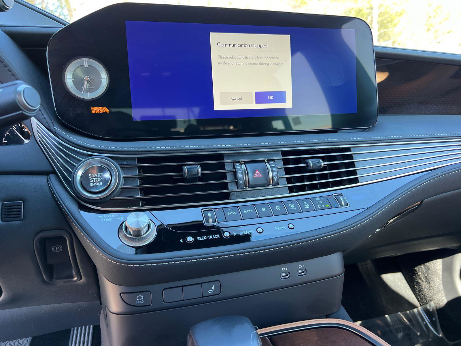 Certified 2023 Lexus LS 500 image 30