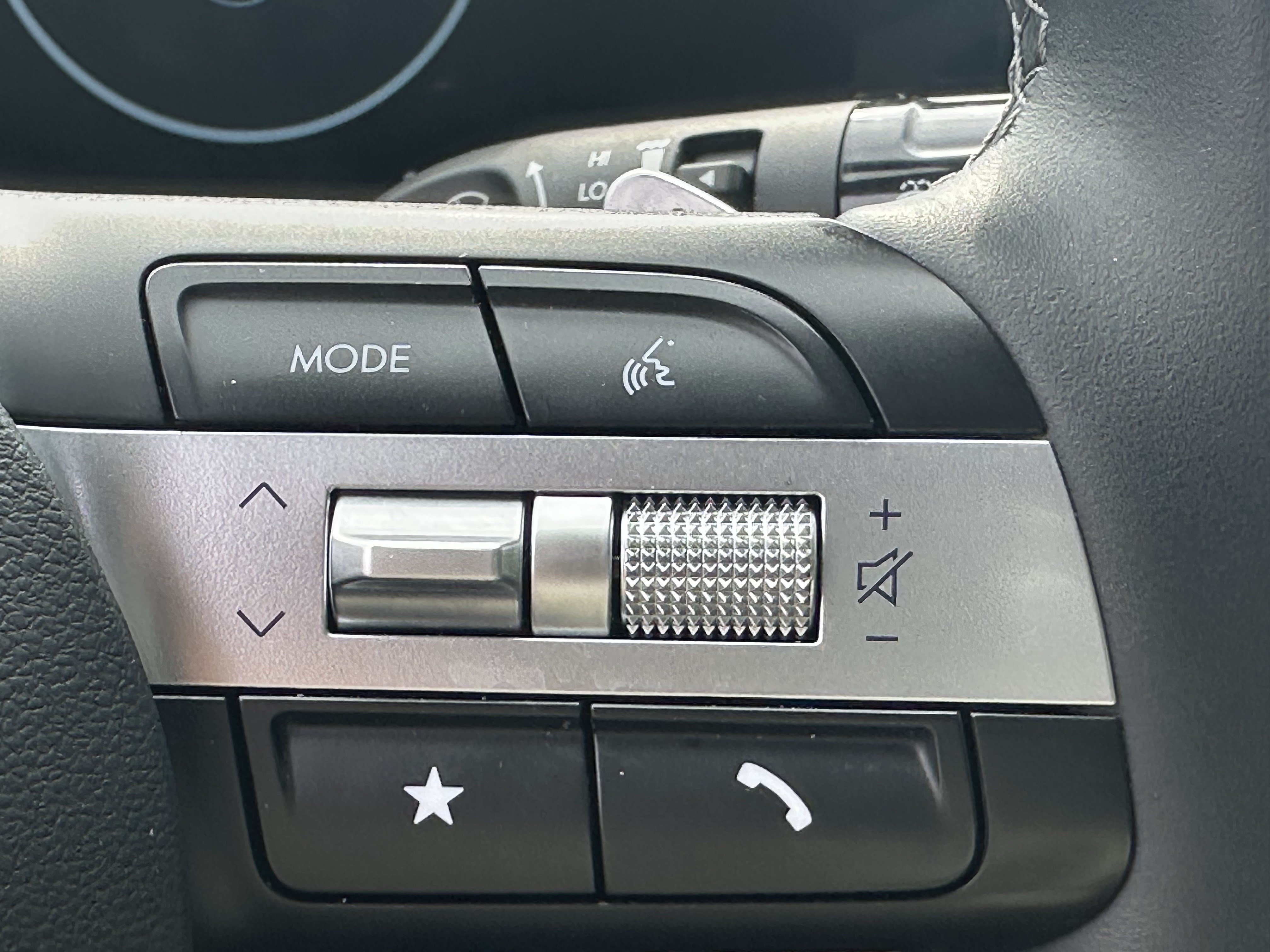 Used 2025 Hyundai Sonata SEL FWD image 24