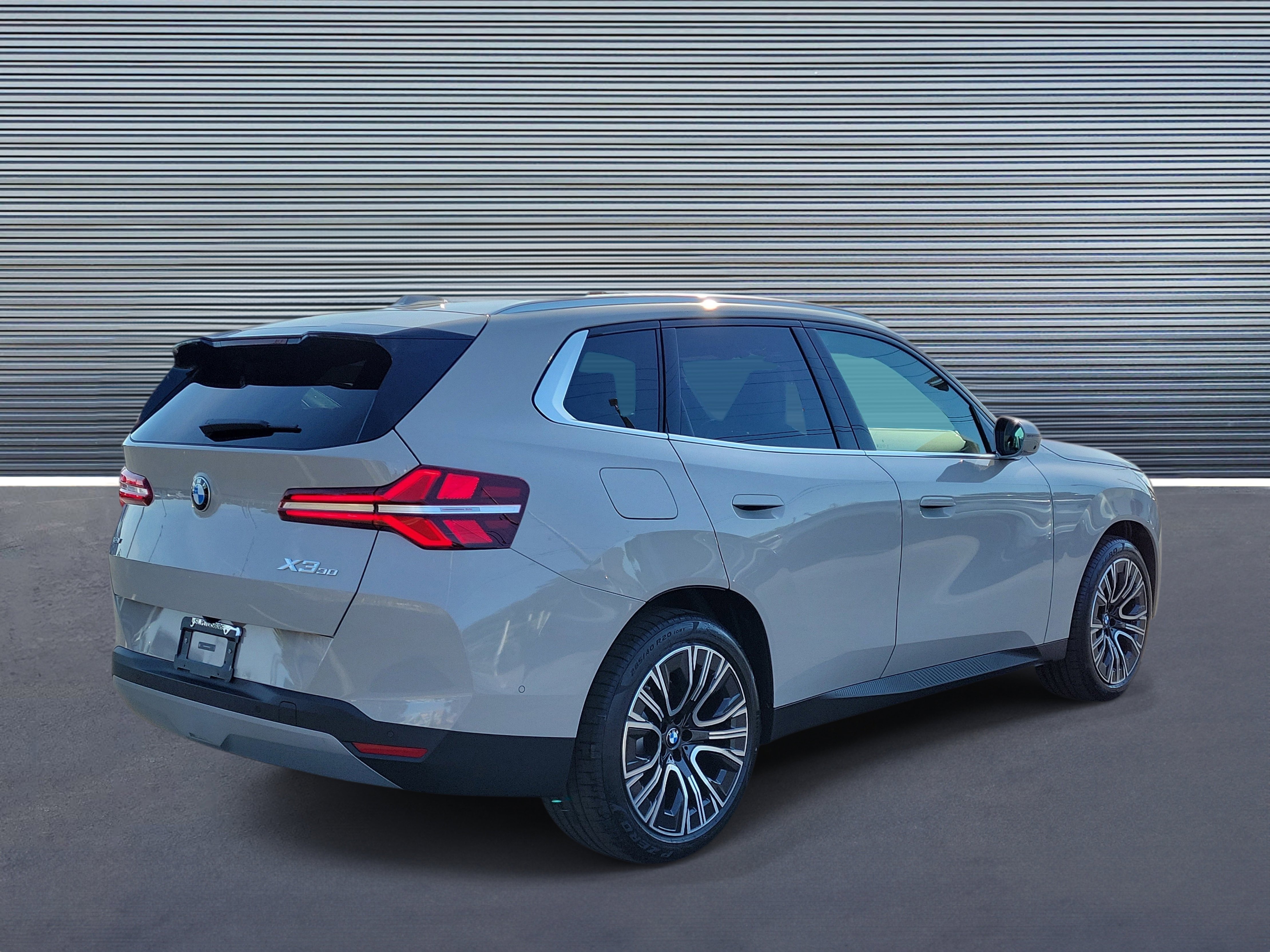 New 2026 BMW X3 xDrive30 w/ Premium Package AWD/4WD image 3