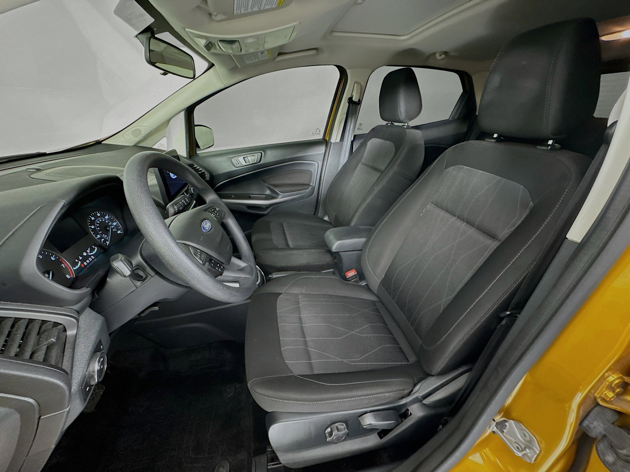 Used 2021 Ford EcoSport SE w/ SE Convenience Package image 21