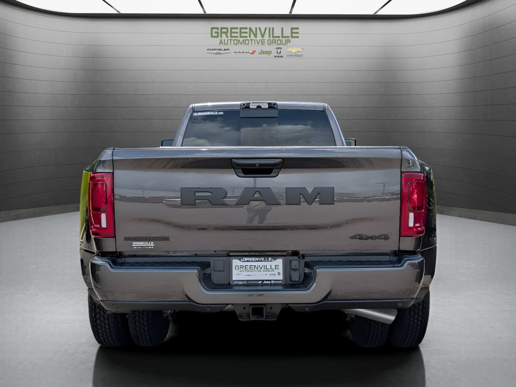 New 2026 RAM 3500 Big Horn AWD/4WD image 5