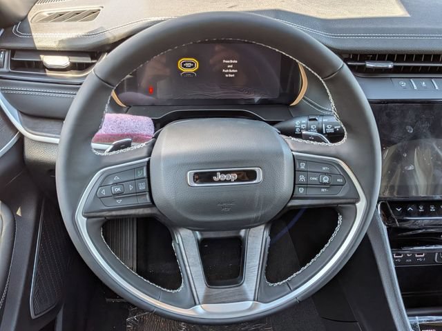 New 2026 Jeep Grand Cherokee L Limited w/ Limited Altitude Package AWD/4WD image 28