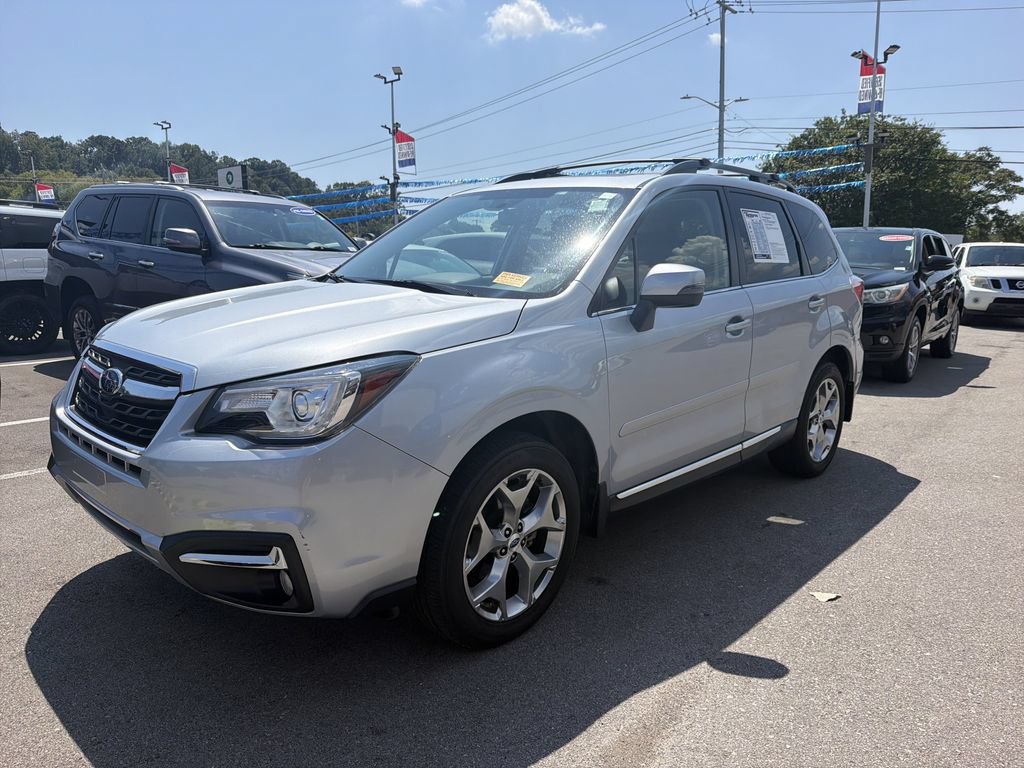 Used 2017 Subaru Forester 2.5i Touring AWD/4WD image 3