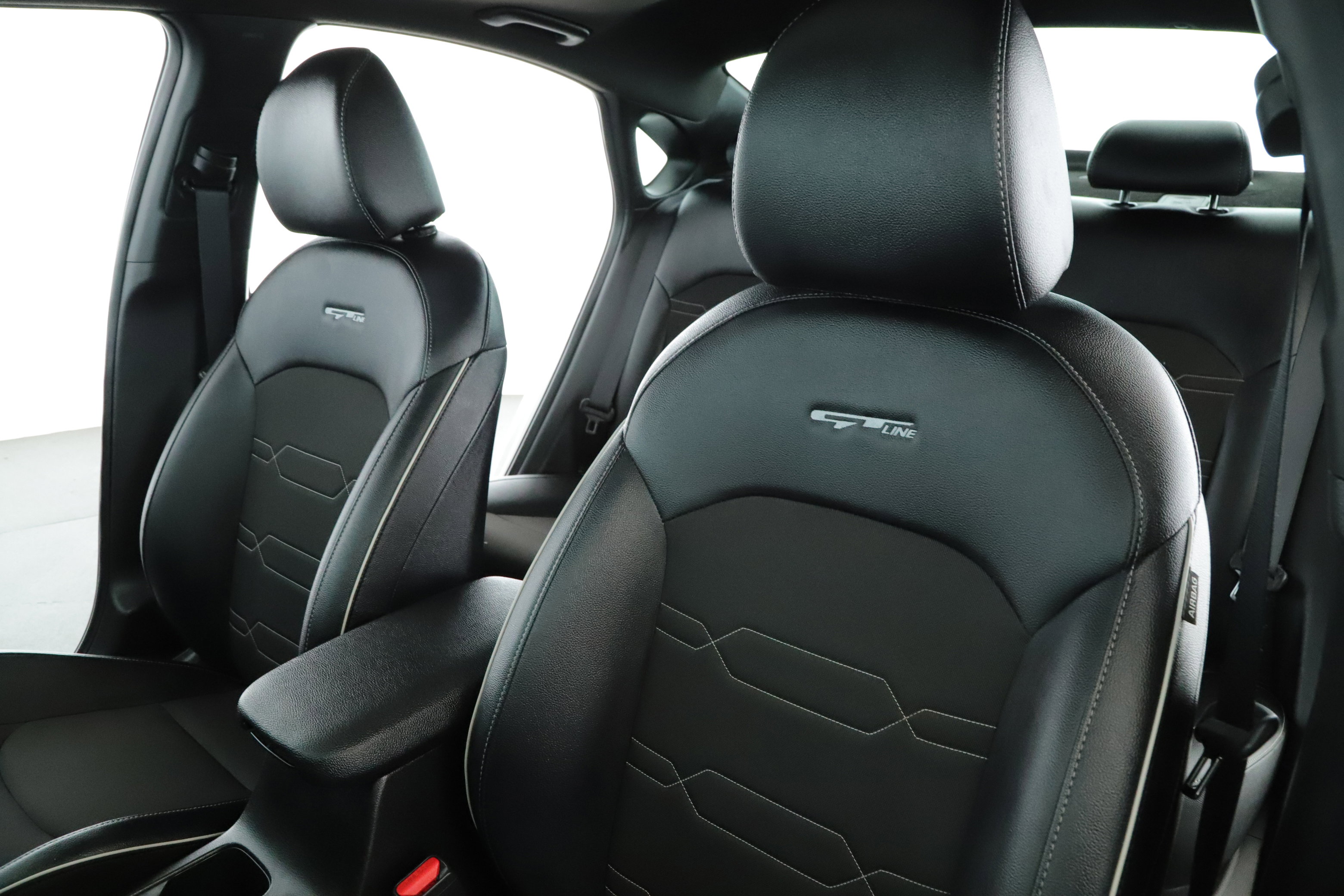 Used 2023 Kia Forte GT-Line w/ GT-Line Premium Package image 4