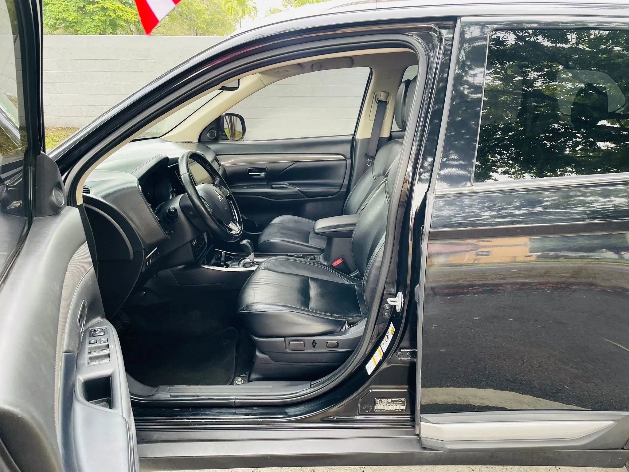 Used 2020 Mitsubishi Outlander SEL FWD image 9