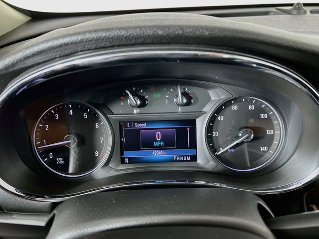 Used 2021 Buick Encore Preferred AWD/4WD image 14