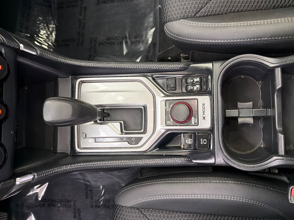 Used 2024 Subaru Forester Premium image 32