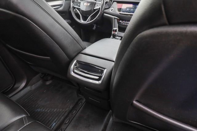 Used 2023 Cadillac XT6 Luxury image 50