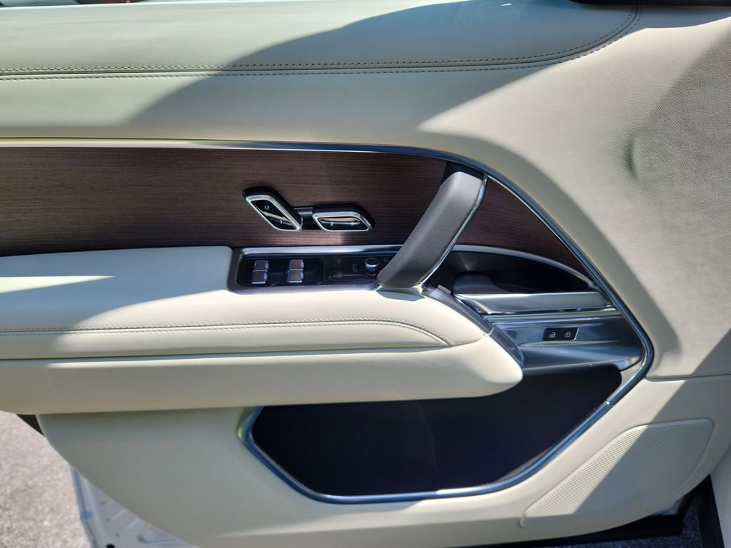 New 2026 Land Rover Range Rover SE AWD/4WD image 24