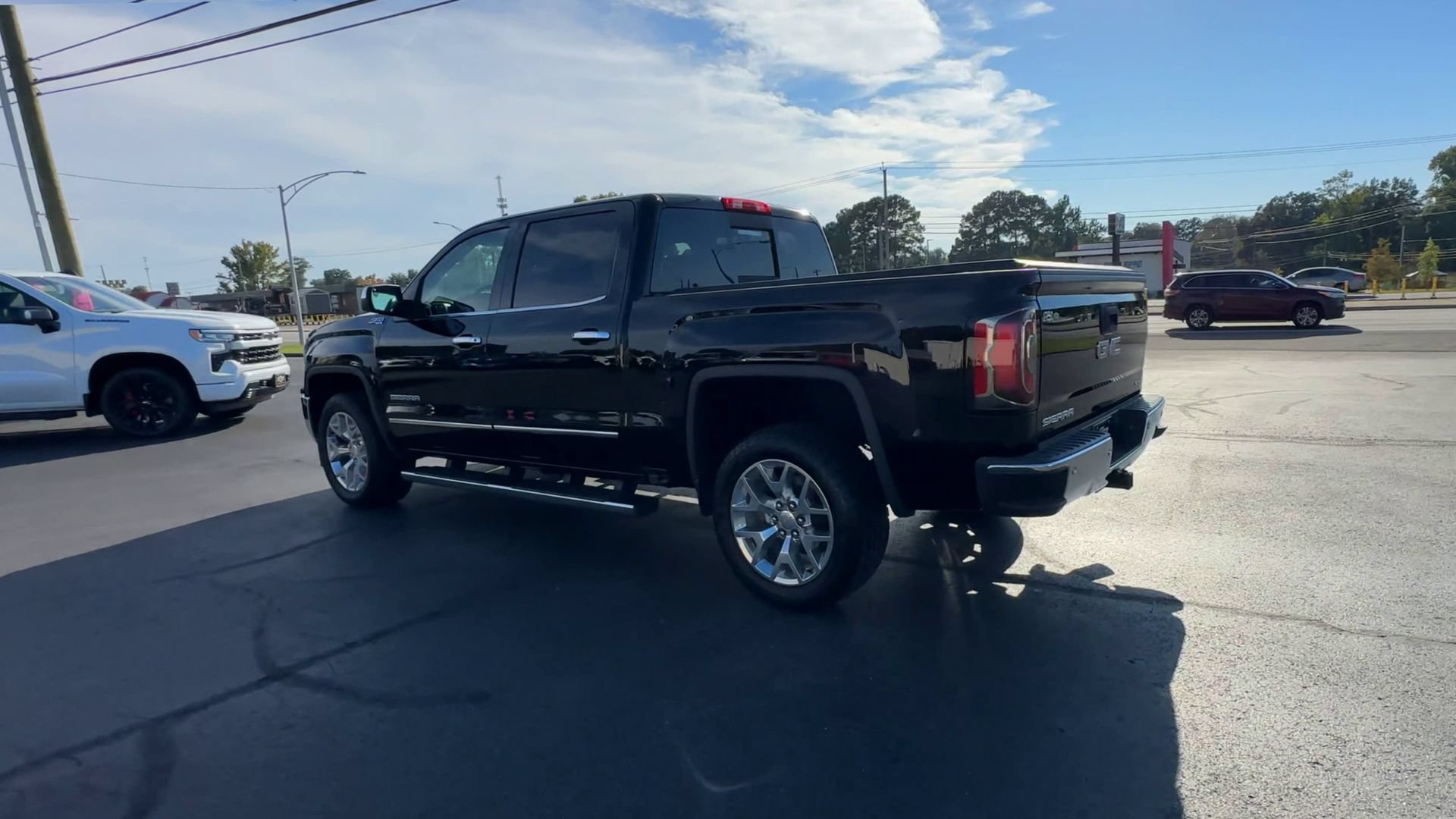 Certified 2018 GMC Sierra 1500 SLT AWD/4WD image 6