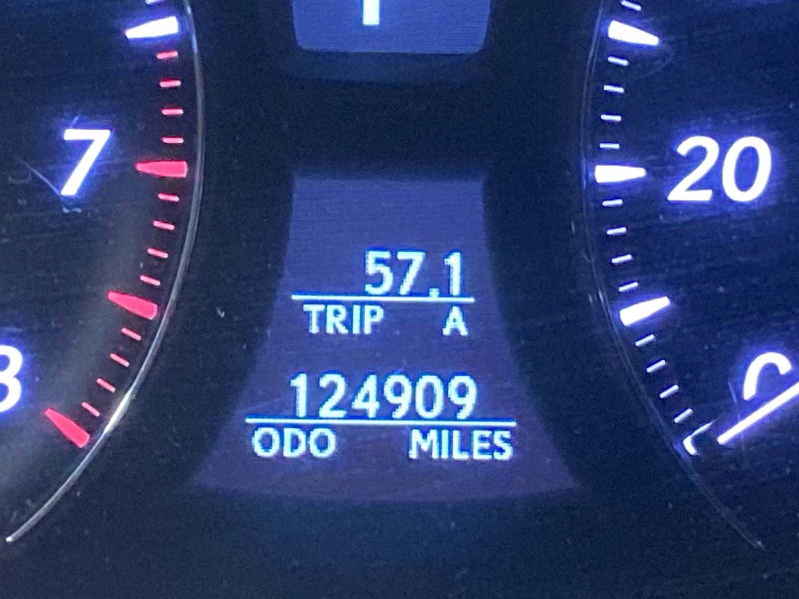 Used 2012 Lexus LS 460 AWD w/ Comfort Pkg image 18