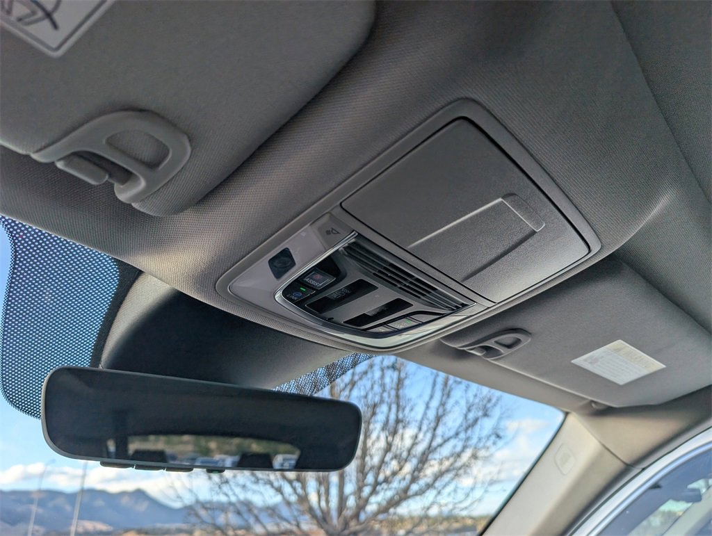 Used 2023 Acura MDX SH-AWD w/ Advance Package image 31