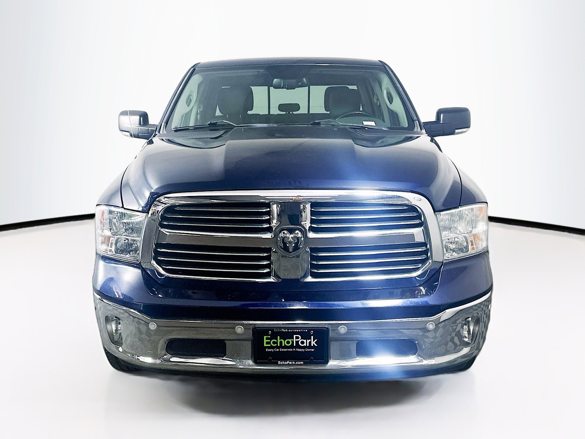 Used 2015 RAM 1500 Lone Star RWD image 2