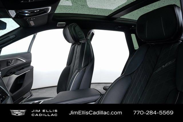 Certified 2026 Cadillac Lyriq V AWD/4WD image 7