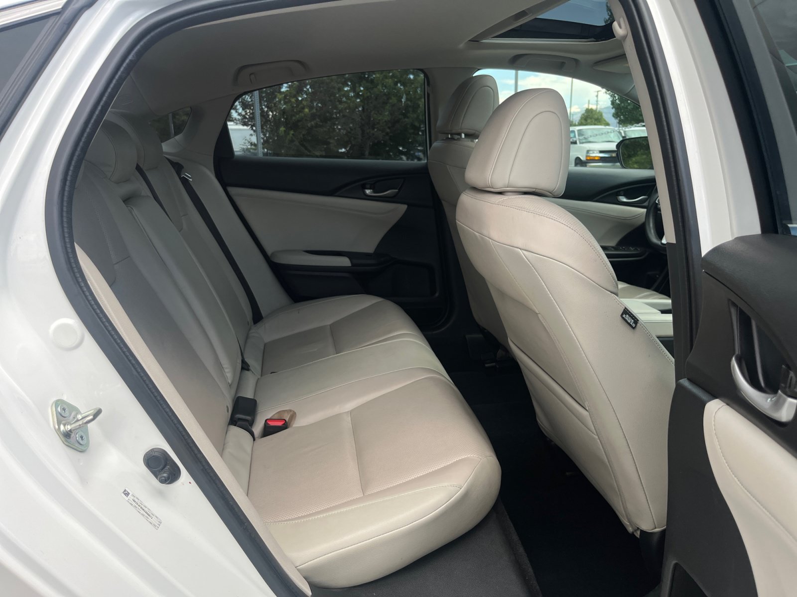 Used 2019 Honda Insight Touring image 16