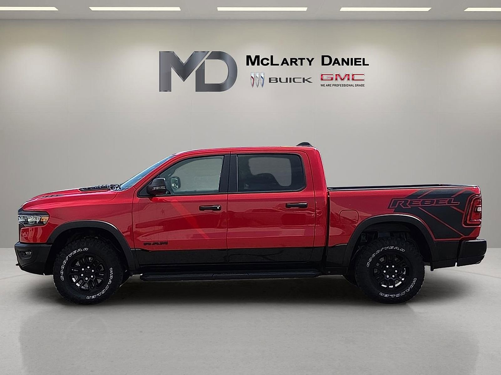 Used 2025 RAM 1500 Rebel w/ Rebel Level 1 Equipment Group AWD/4WD image 3