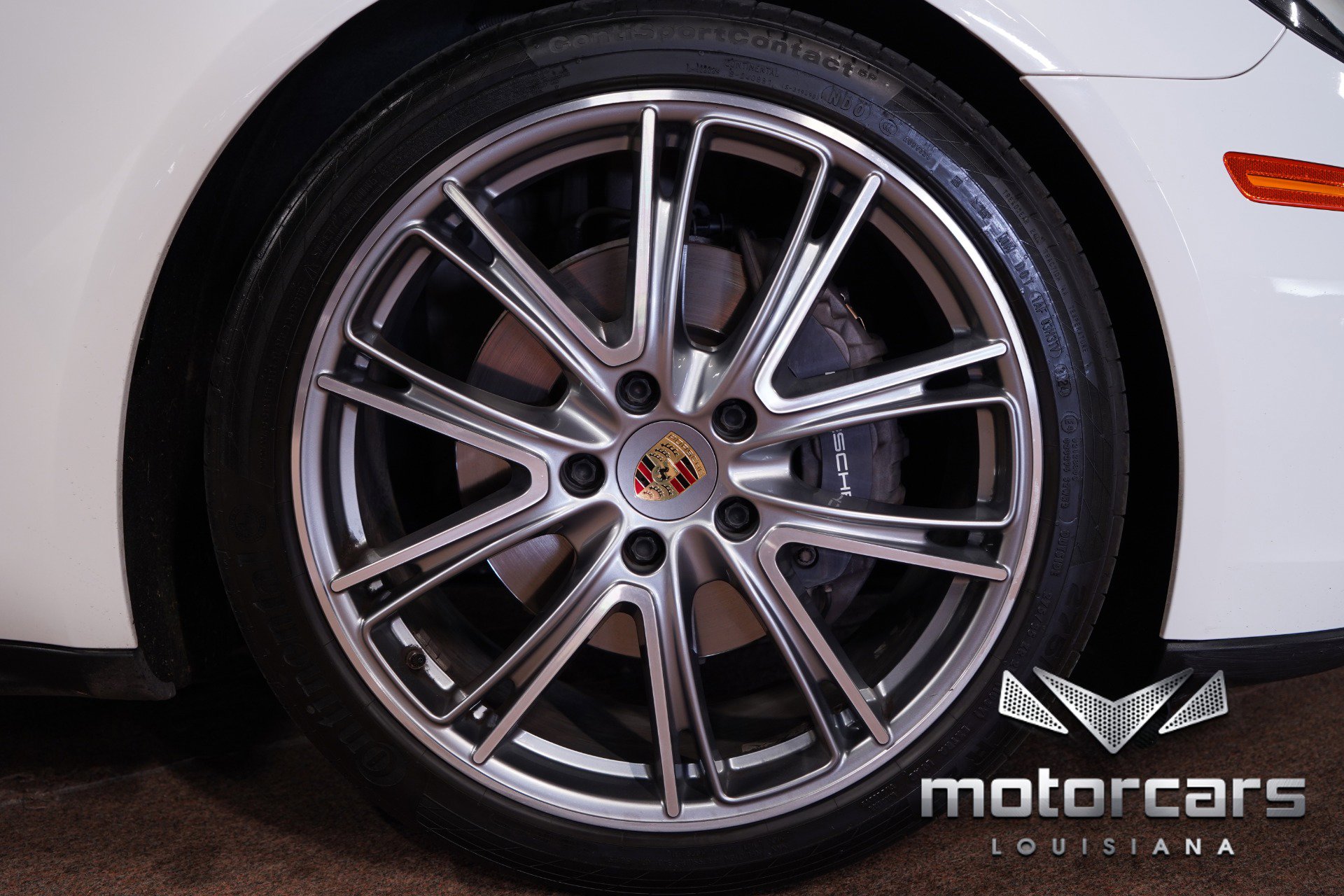 Used 2018 Porsche Panamera image 19