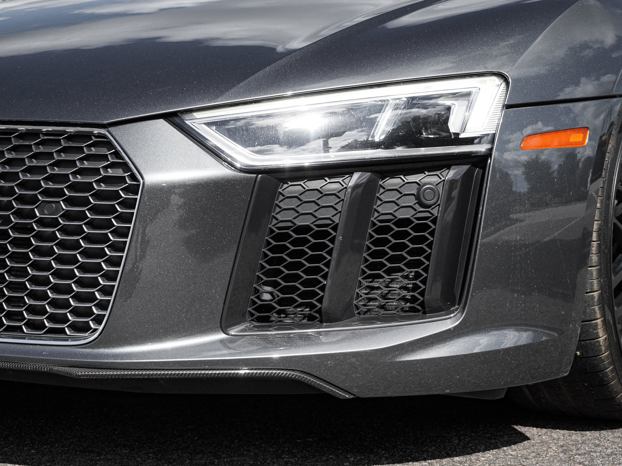 Used 2017 Audi R8 V10 plus AWD/4WD image 6