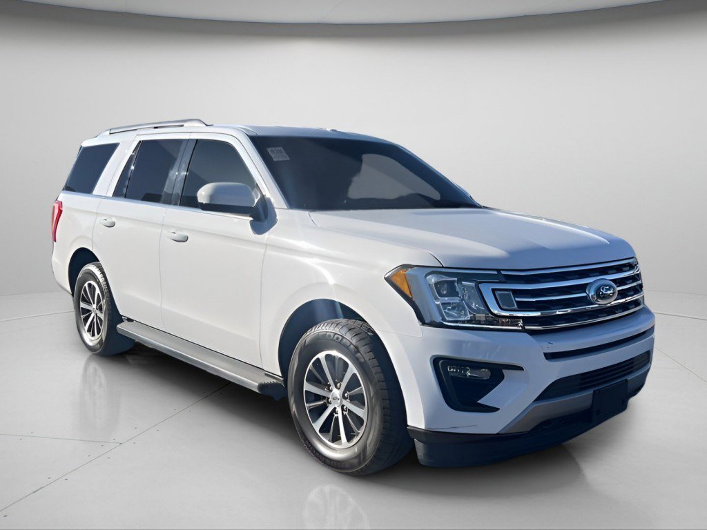 Used 2019 Ford Expedition XLT AWD/4WD image 2