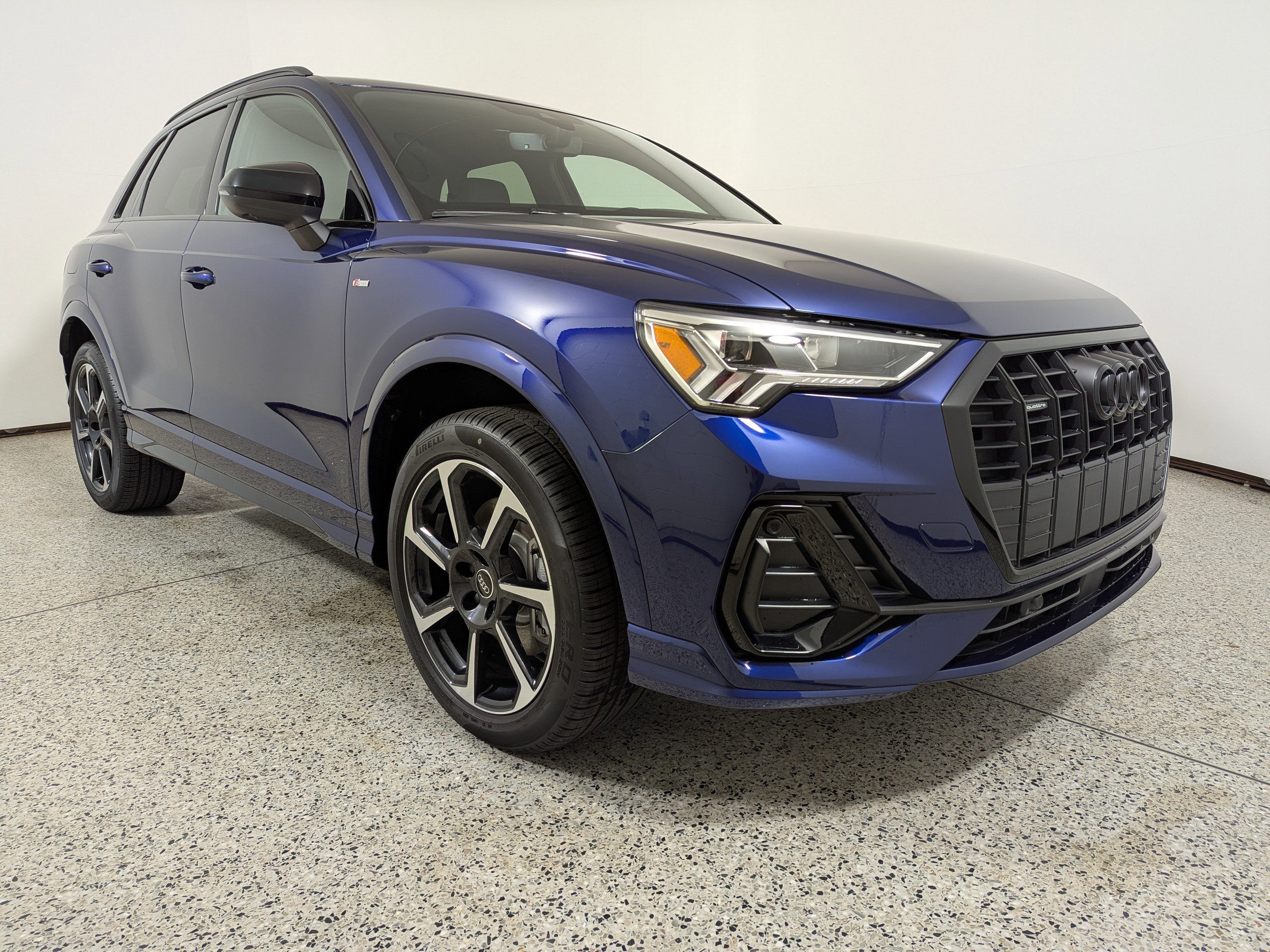 New 2025 Audi Q3 2.0T Premium Plus