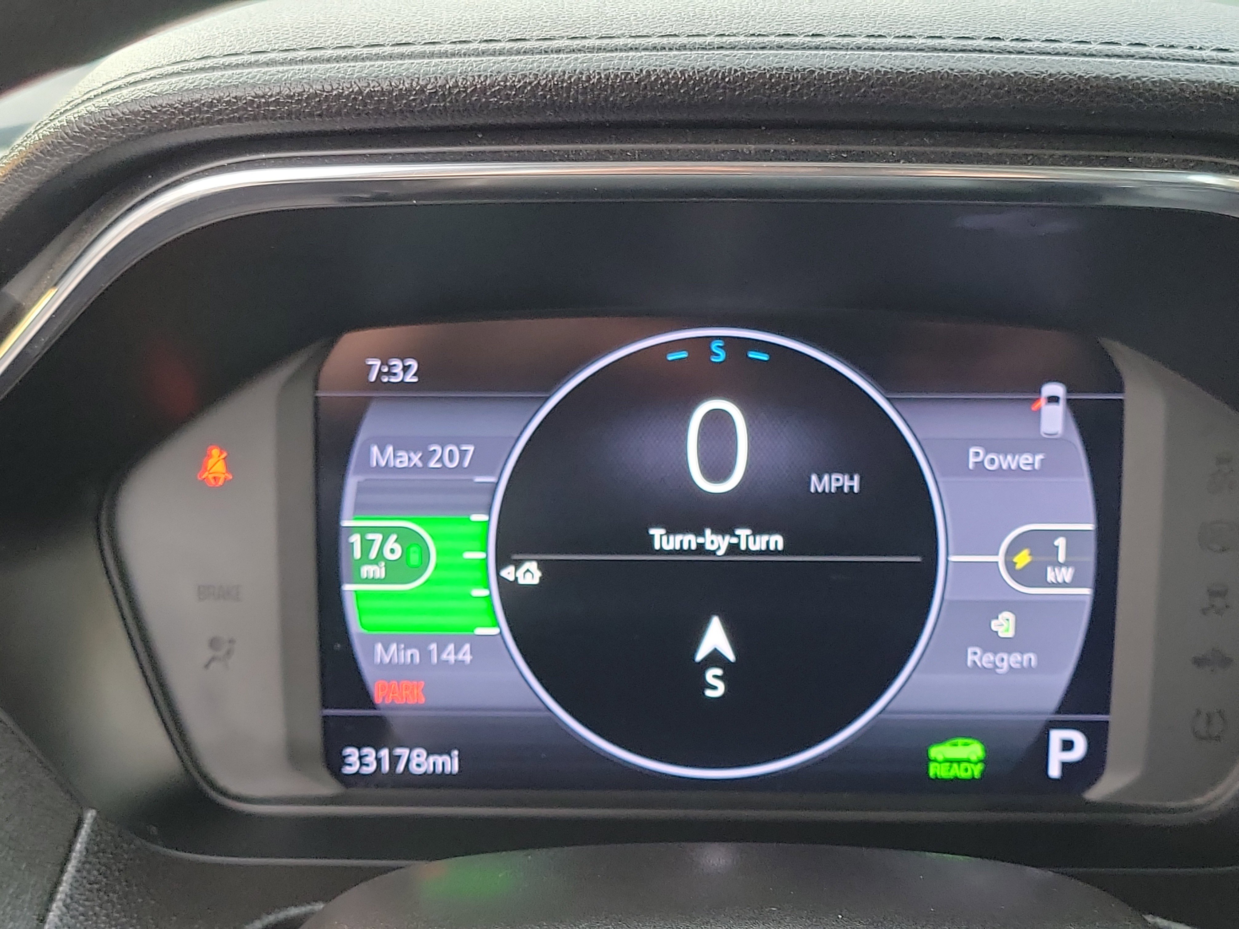 Used 2022 Chevrolet Bolt EUV LT image 9