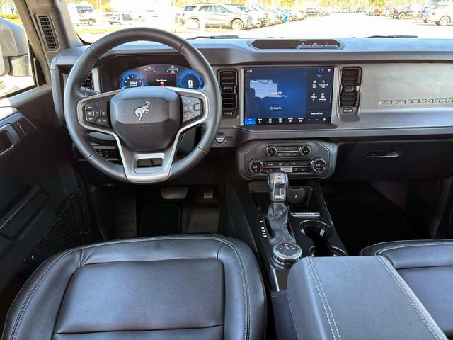 Used 2025 Ford Bronco Big Bend image 12