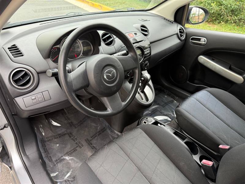 Used 2012 MAZDA MAZDA2 Sport FWD image 29