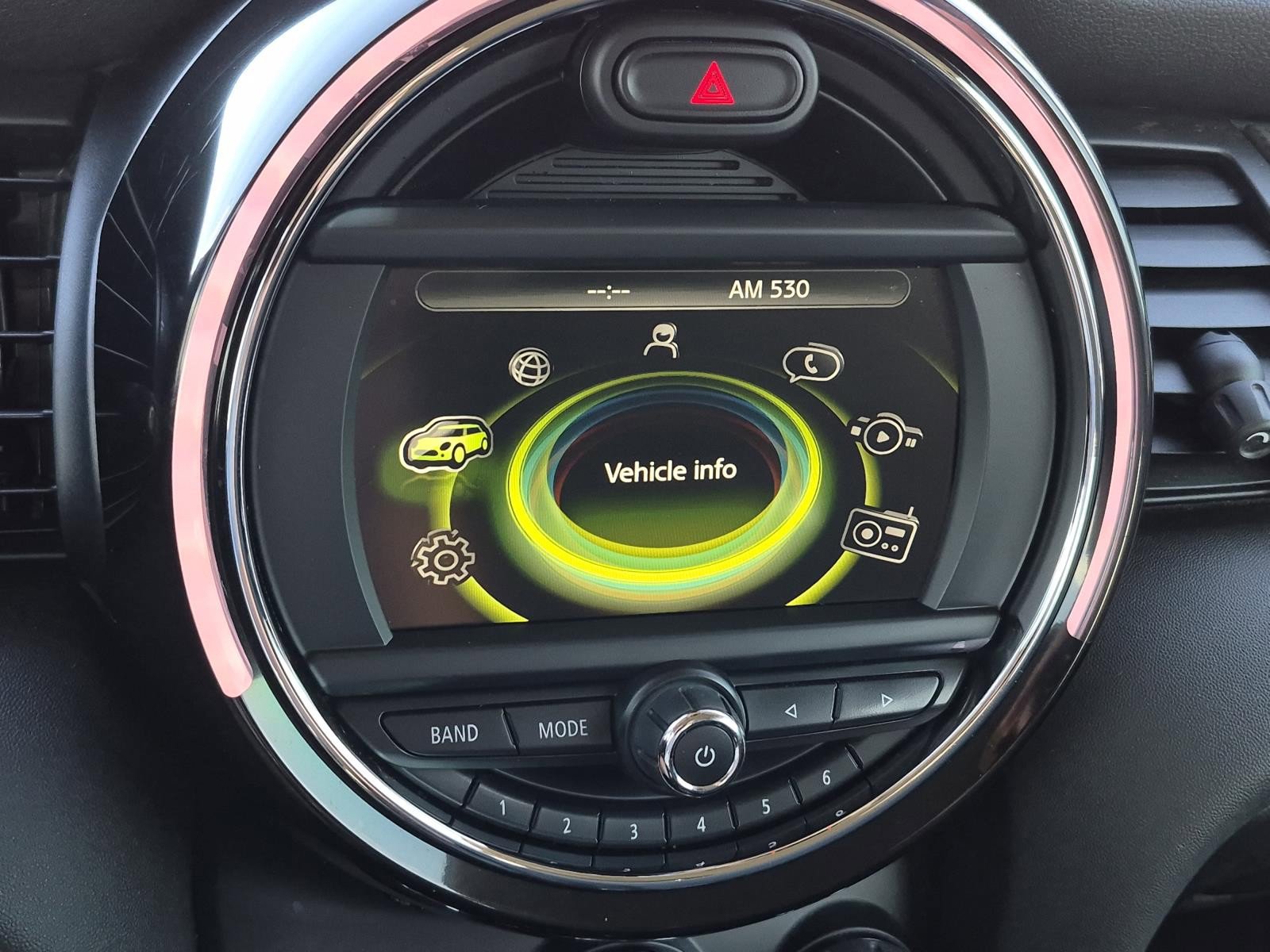 Used 2018 MINI Cooper 2-Door Hardtop FWD image 22