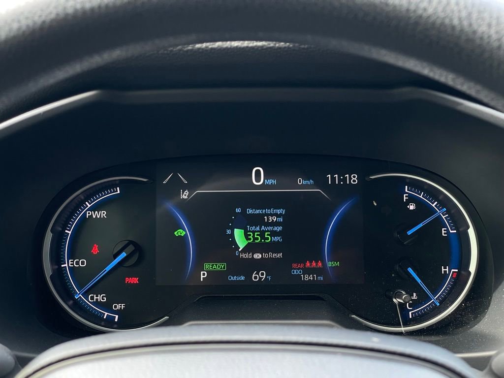 Used 2025 Toyota RAV4 XLE image 13