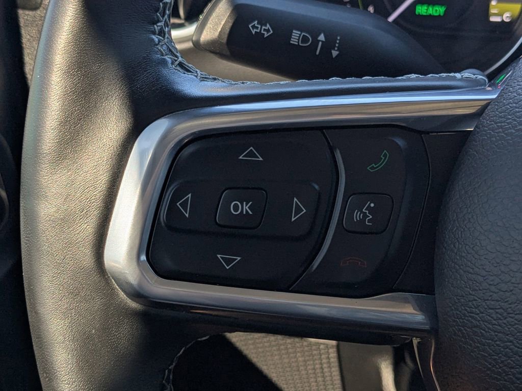 Used 2022 Jeep Wrangler Unlimited Sahara w/ Cold Weather Group image 21