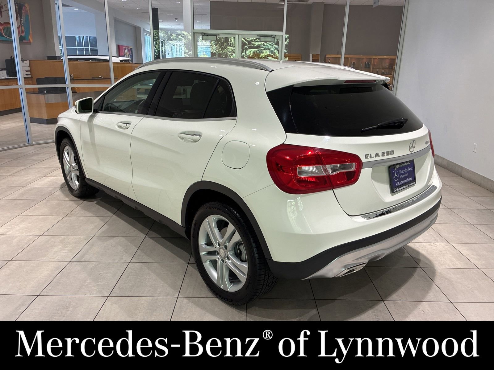 Used 2016 Mercedes-Benz GLA 250 4MATIC image 5