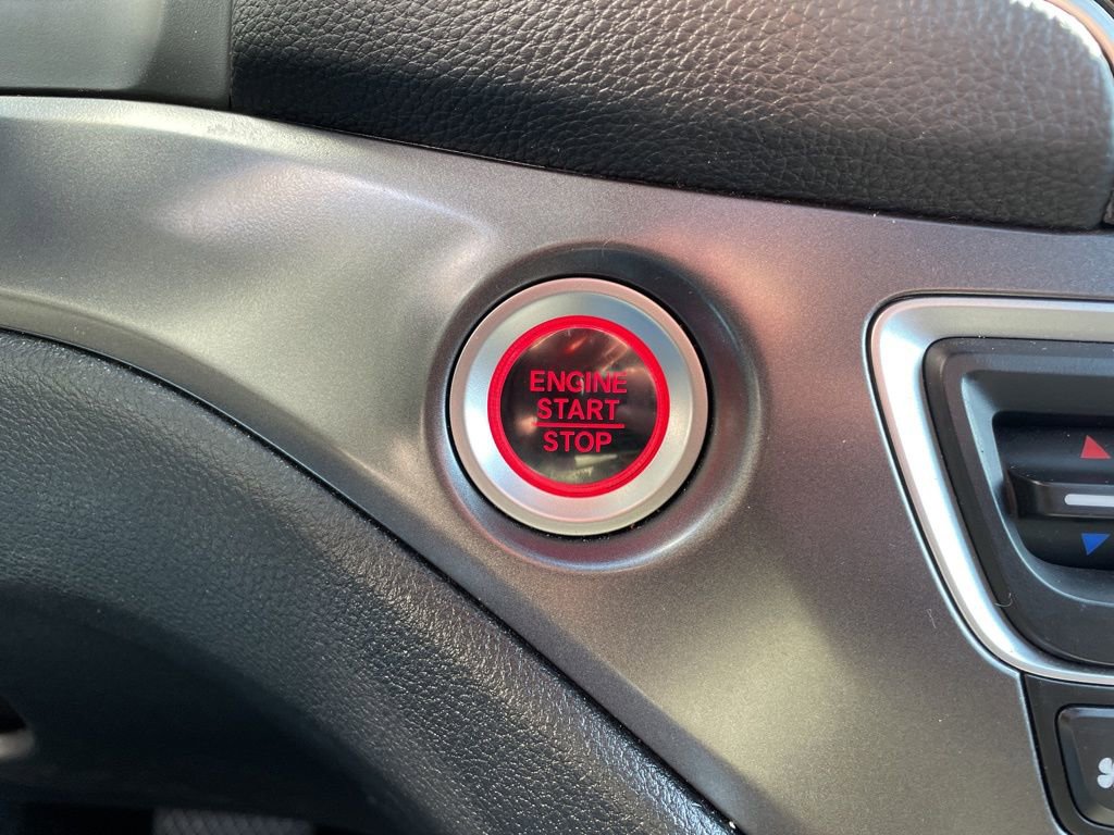 Used 2025 Honda Passport EX-L image 22