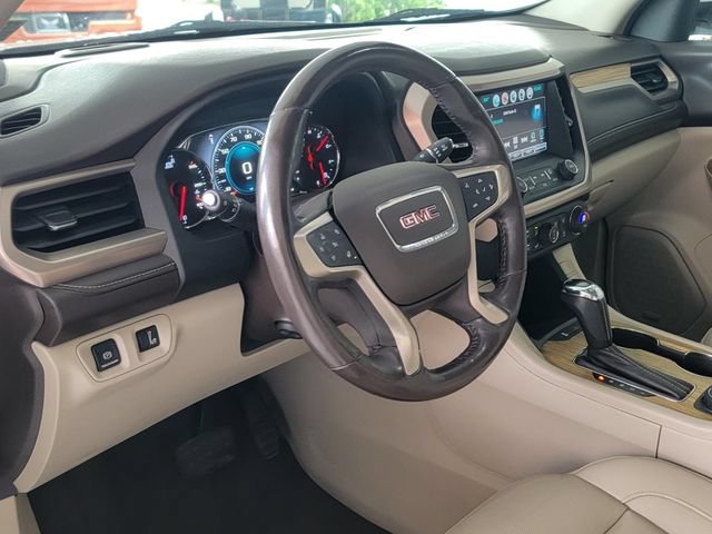 Used 2018 GMC Acadia Denali w/ Technology Package AWD/4WD image 8