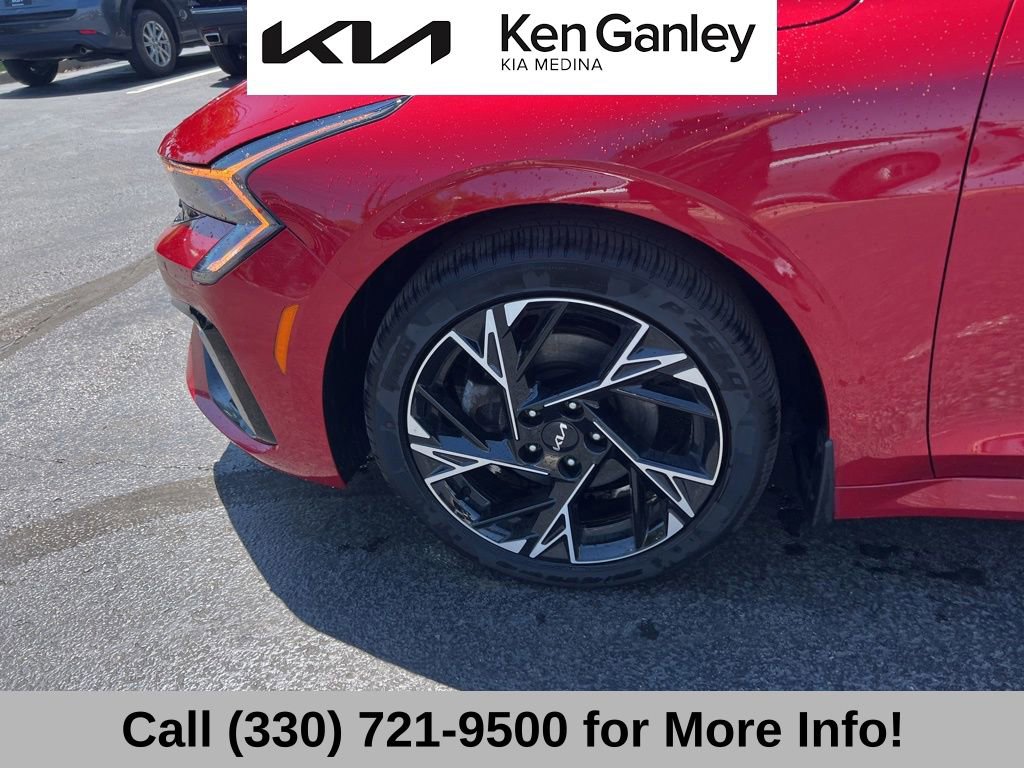 Certified 2025 Kia K5 GT-Line AWD/4WD image 17