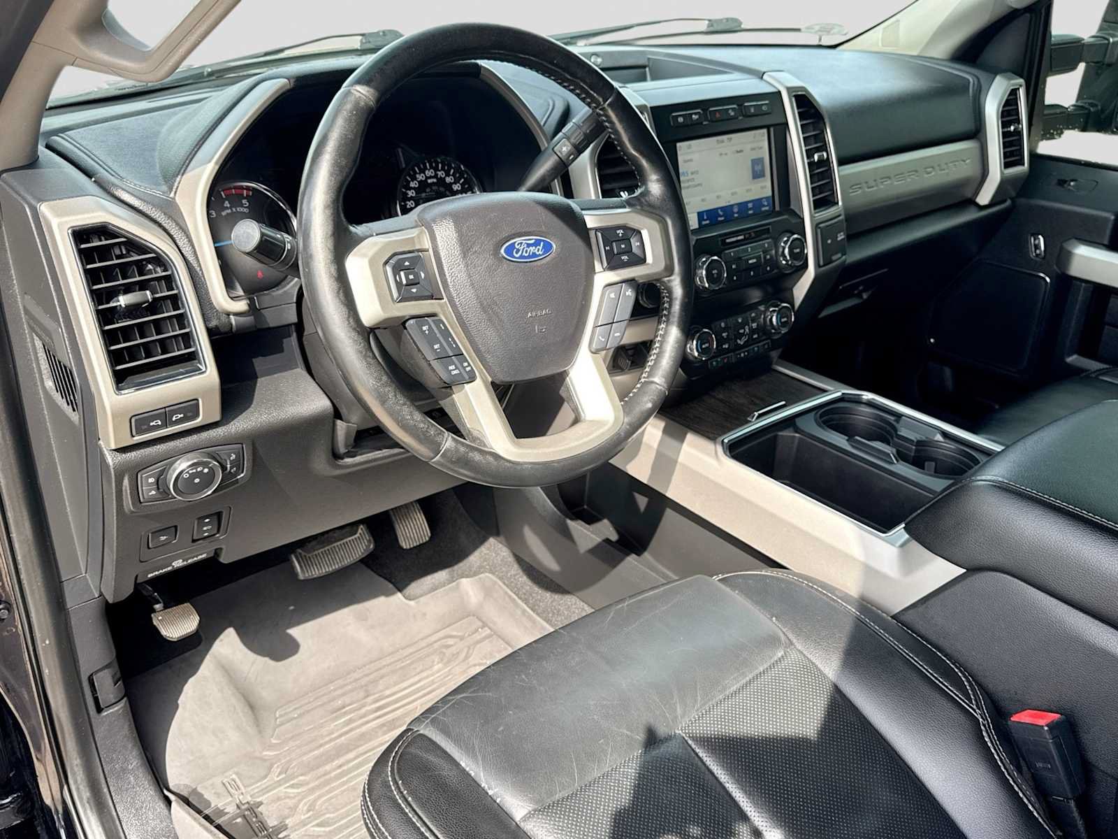 Used 2021 Ford F250 Lariat w/ Tremor Off-Road Package AWD/4WD image 2