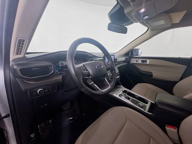 Used 2020 Ford Explorer Limited image 19
