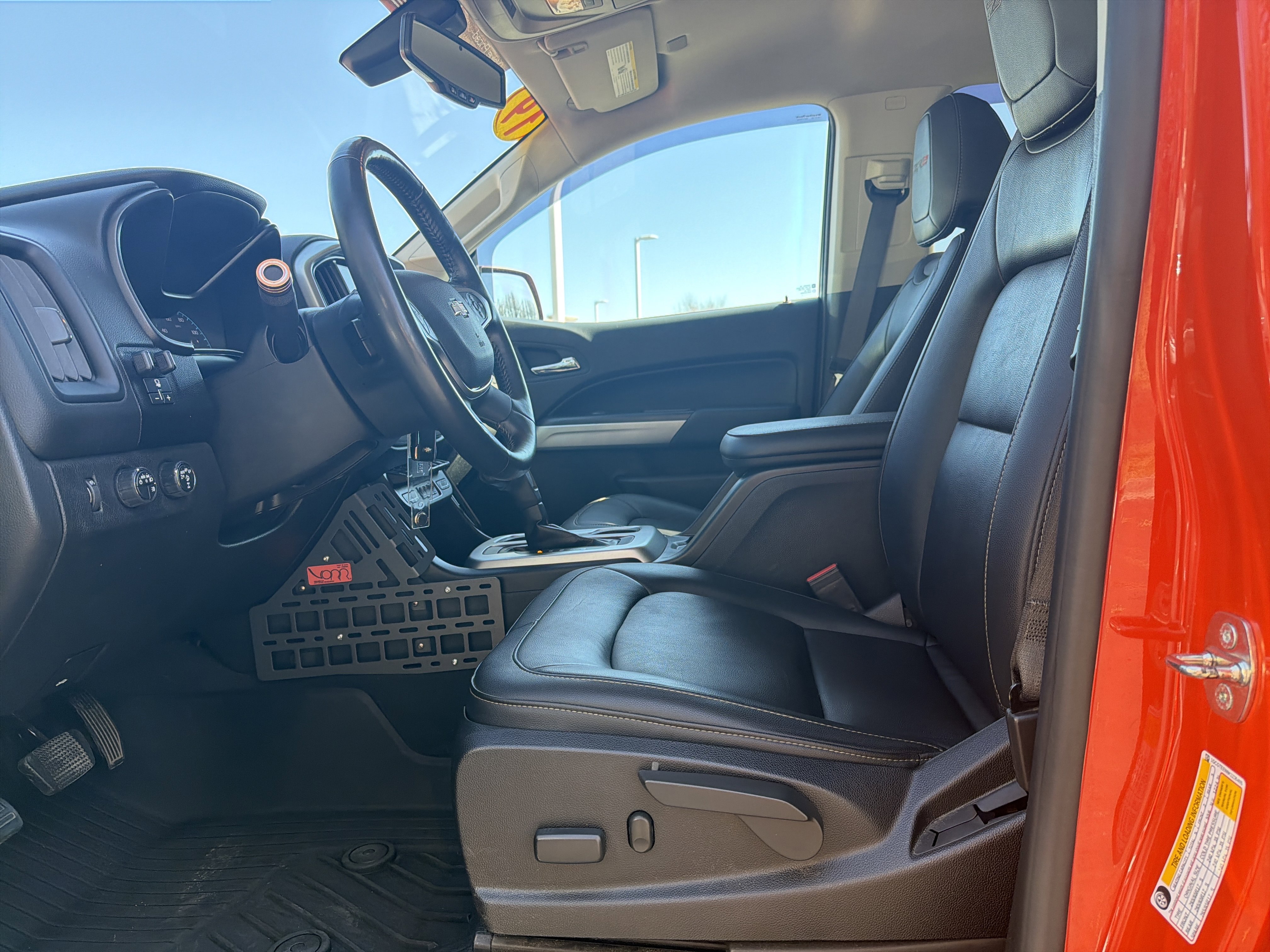 Used 2019 Chevrolet Colorado ZR2 w/ ZR2 Dusk Special Edition image 16