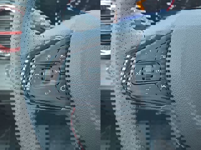 New 2026 Chevrolet Trax RS w/ Sunroof Package image 23